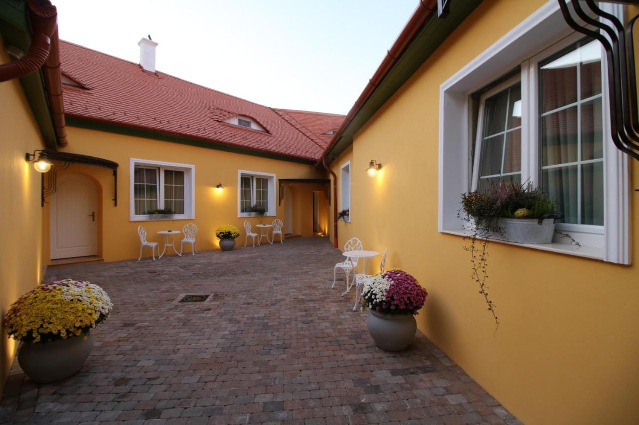 Guest house Casa Kempel *
