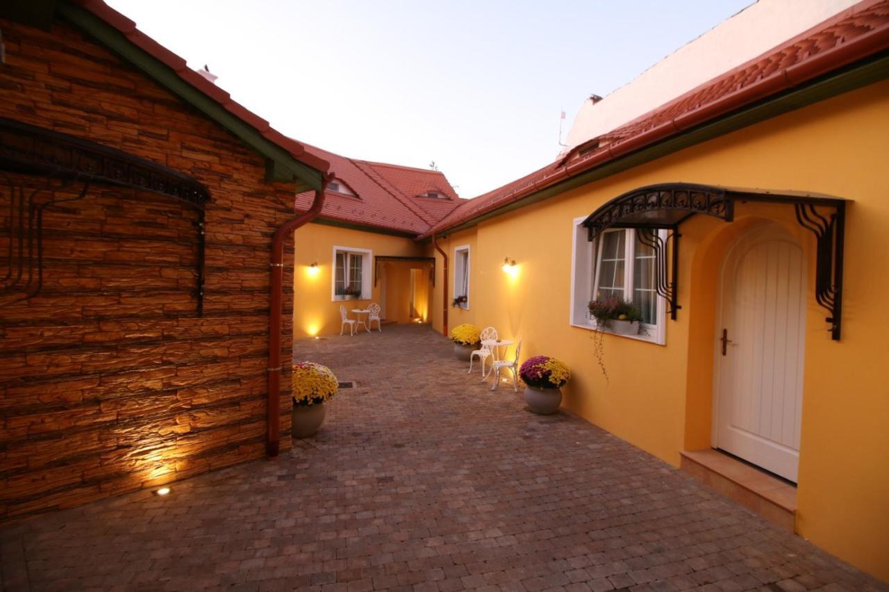 Casa Kempel Guest house